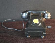   Magneto cranked party line phone     $60